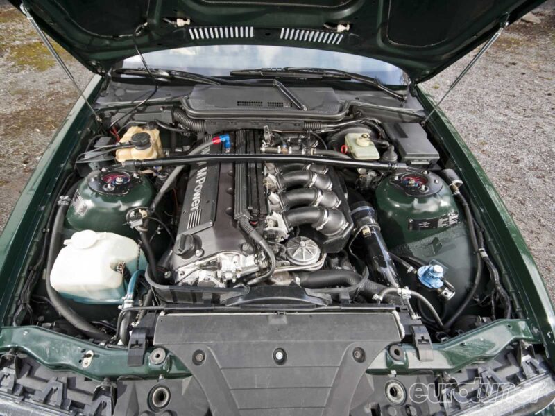 BMW S50B32-motor