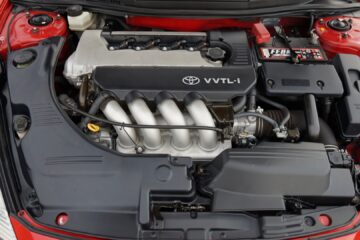 Toyota 2ZZ-GE 1.8L motor