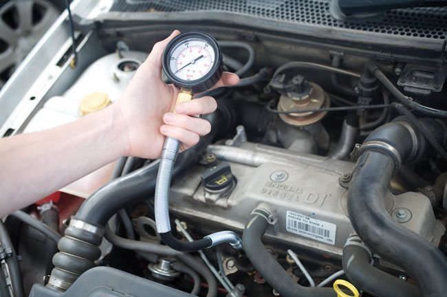 Enkle tips for motordiagnostikk før du kjøper bil