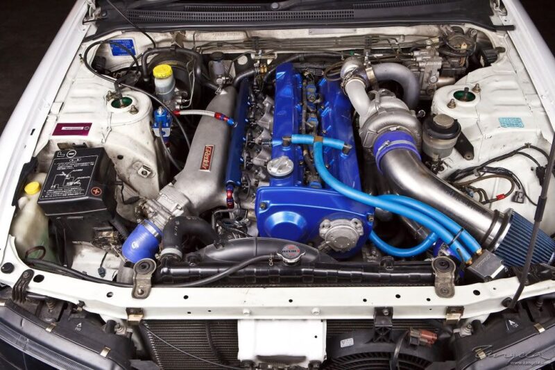 Nissan 2.5 RB25DET og RB25DE motor