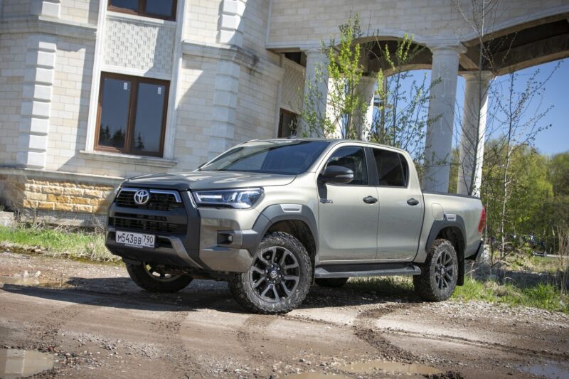 Historien til den legendariske Toyota Hilux pickupen