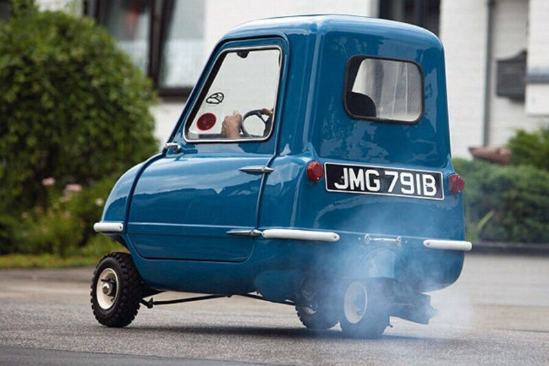 Peel P50. Det er ingen mening å lage mindre